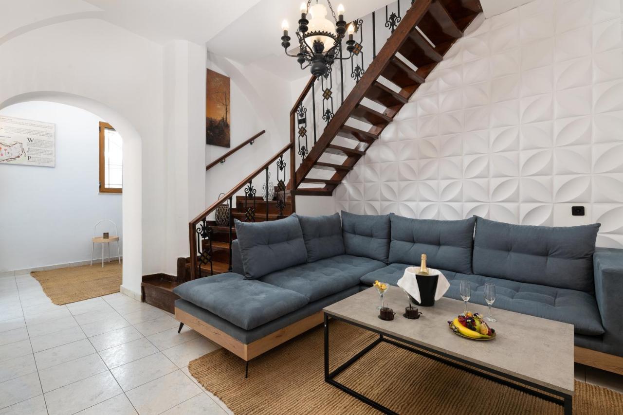 A Unique 3-4 Bedrooms House In Old Town Rhodes City Exterior foto